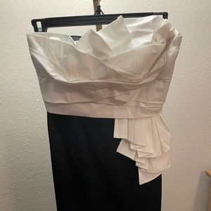 Cute black and white dress.